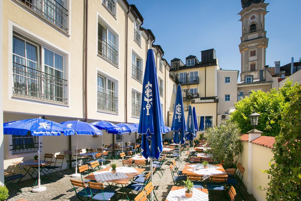 Hotel-Gasthof Hoettl デッゲンドルフ エクステリア 写真